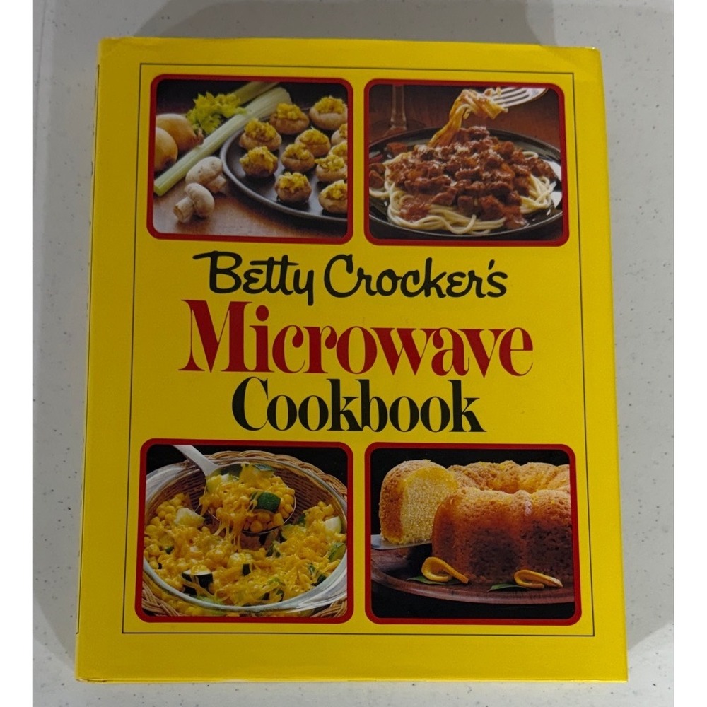 Betty Crocker Microwave Cookbook Hardcover Yellow 1981 Vintage Retro Recipes